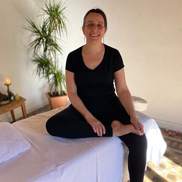 Sesiones de Masaje de sanación, Sanaciones ancestrales y Recuperación del poder personal con Sonia en Maitri Barcelona